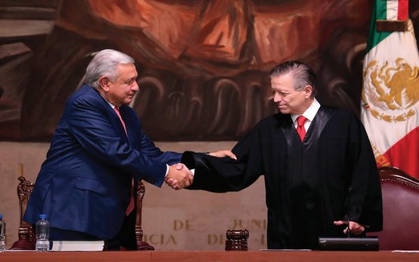 Piensa mal y…