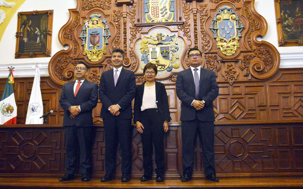 Eduardo Rivera presenta sus propuestas a la comunidad de la BUAP