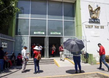 Oferta IMSS 10 mil plazas para médicos