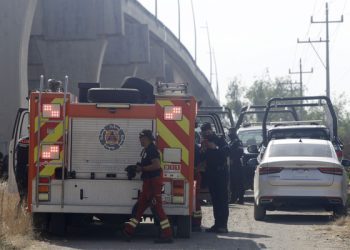 Localizan cadáver dentro de una alcantarilla junto a la autopista México-Puebla