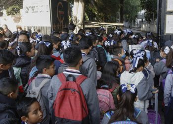 ¿Y las niñas y los niños?