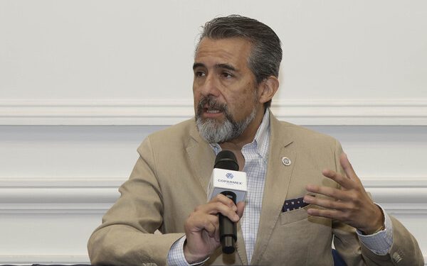 Empresarios entregarán propuestas a aspirantes