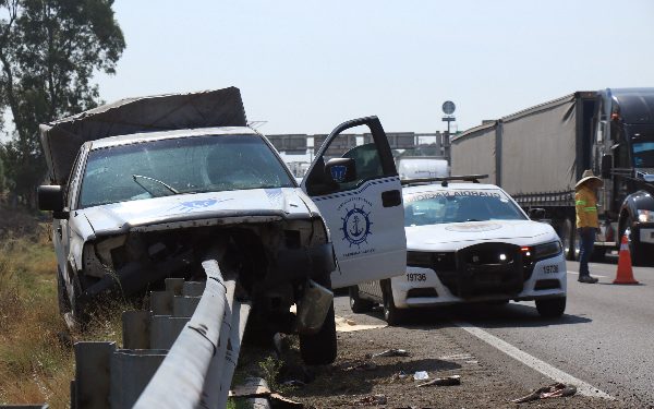 Comerciante de pescados muere al chocar en la autopista México-Puebla
