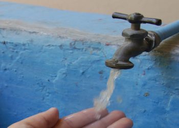 Ayuntamientos evaden control de agua potable