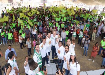 En Castillotla, promete Chedraui reforestar