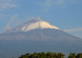 Popocatépetl registra 22 exhalaciones en las últimas horas