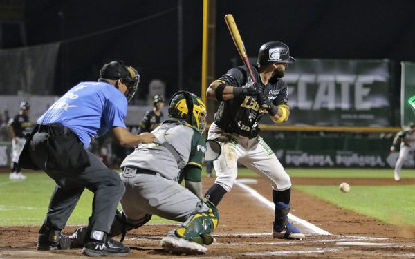 Leones igualan serie en Yucatán