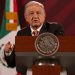 AMLO anuncia aumentos salariales a docentes de educación básica