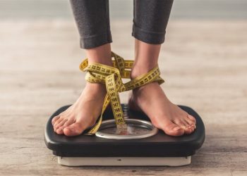 Mujeres, vulnerables a trastornos alimentarios