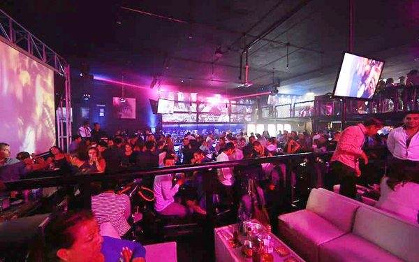 Clausuran 776 bares, carecían de permisos