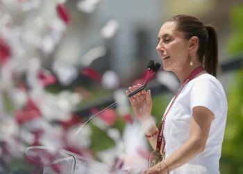 Claudia Sheinbaum cierra campaña en el zócalo de CDMX