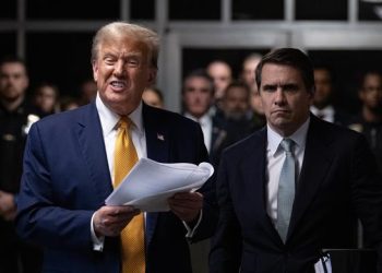 Defensa de Trump busca poner en evidencia a su exabogado Michael Cohen