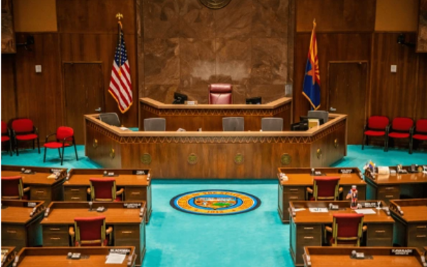 Senado de Arizona aprueba derogar ley antiaborto de 1864