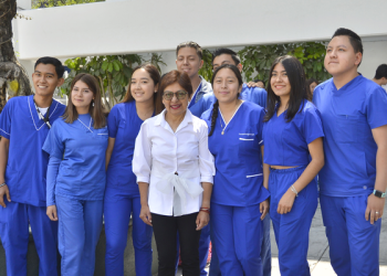 Rectora BUAP reconoce calidad y calidez de la Facultad de Estomatología