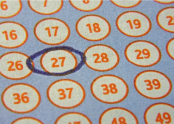Jugador de lotería gana 101 millones de euros apostado sólo dos