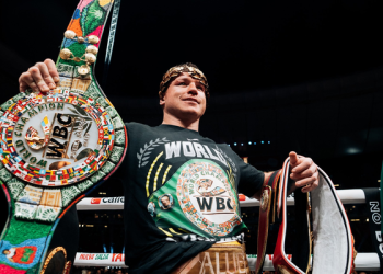 Federación Internacional de Boxeo obliga a “Canelo” Álvarez a pelear con el cubano Scull