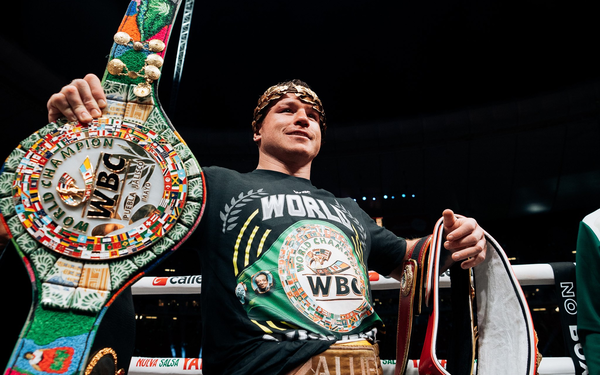 Federación Internacional de Boxeo obliga a “Canelo” Álvarez a pelear con el cubano Scull