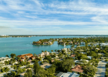 Ponen a la venta la isla Bird Key, santuario de aves en Florida