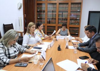 Congreso de Puebla aprueba acuerdo para difundir derechos de usuarios de transporte