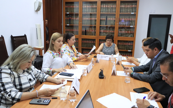 Congreso de Puebla aprueba acuerdo para difundir derechos de usuarios de transporte