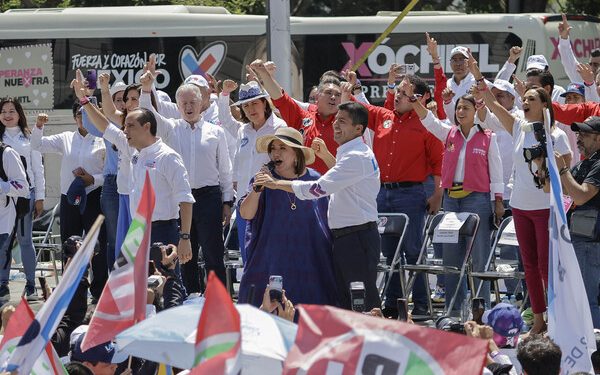 En cierre de campaña, llama Eduardo Rivera al voto útil