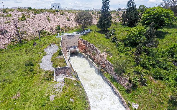 Disminuyen niveles de agua en presas de Puebla
