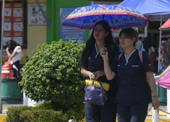 Ola de calor cede, pero provocará altas temperaturas en 13 entidades
