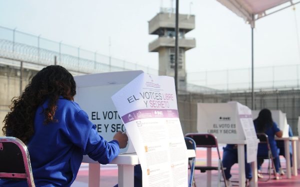 Votó 95.9% de reclusos en padrón