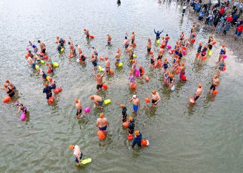 Participa Puebla en maratón acuático