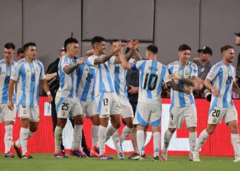 Argentina jugará sin Messi ni Scaloni ante Perú en la Copa América