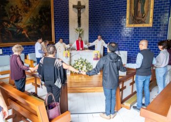 Honran a jesuitas asesinados en Chihuahua