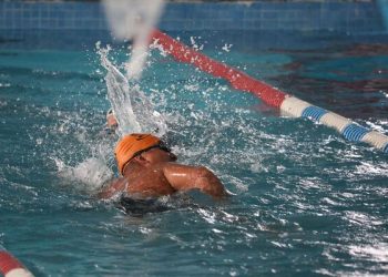 Promueven salud en Puebla con “Swim for your heart”