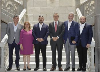 Transición, “transparente y sin cacería de brujas”