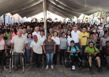SEDIF atiende a familias atlixquenses con su «Jornada Incluyente»
