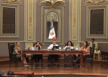 Congreso de Puebla recibe iniciativa para sancionar a quien facilite consumo de narcóticos a menores