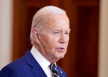 Biden presentará plan para dar estatus legal a migrante casados con estadounidenses