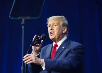 Trump reta a Biden a realizarse prueba antidopaje previo al debate presidencial