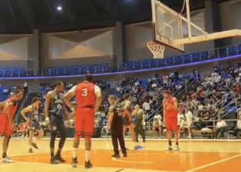 Debutan Lobos Plateados con triunfo