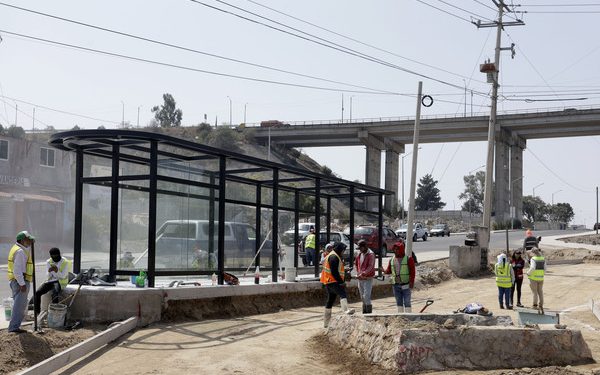 Avanza estructura de la Línea 4