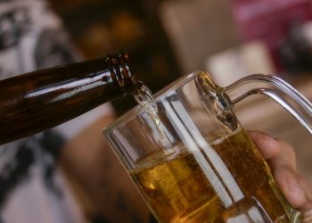 Congreso de Puebla regula operación de lugares con venta de bebidas alcohólicas