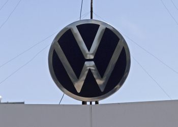México investigará violación de derechos laborales en VW de Puebla, a petición de EU