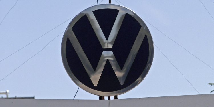 México investigará violación de derechos laborales en VW de Puebla, a petición de EU