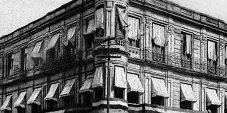 IN MEMORIAM / UN MIRADOR DE ESTILO BIZANTINO Y MUSULMÁN