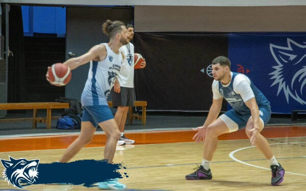 Listos Lobos Plateados para comenzar torneo
