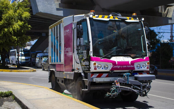 Ayuntamiento de Puebla refuerza limpieza de calles