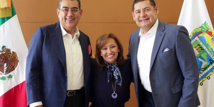 Sergio Salomón, Alejandro Armenta y gobernadora de Tlaxcala definen plan de trabajo