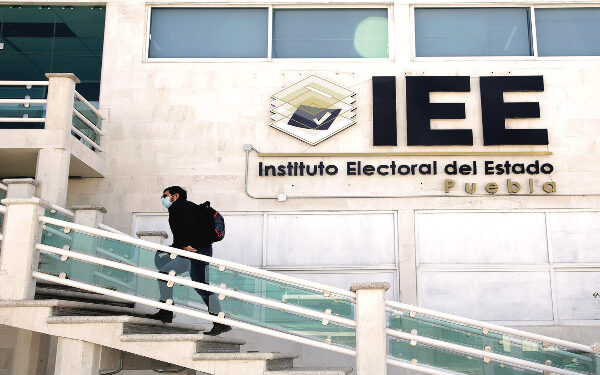 LA TRANSFERENCIA DE VOTOS A FXM Y EL SILENCIO DEL IEE 