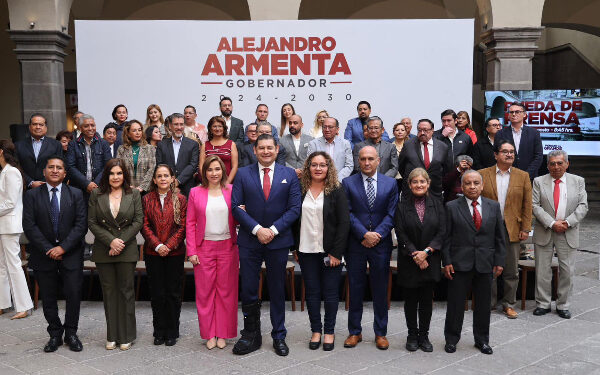 Construimos un gobierno cercano: Armenta Mier