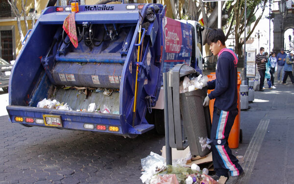 Intensifican limpieza en barrancas y vasos