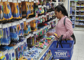 Costo de útiles escolares, 35% mayor que en 2023